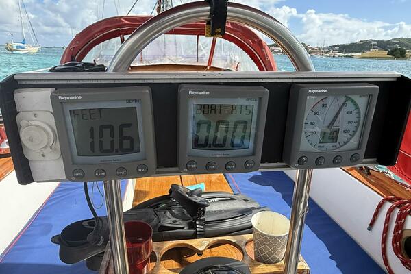 Redshift 41ft Capital Yacht For Sale