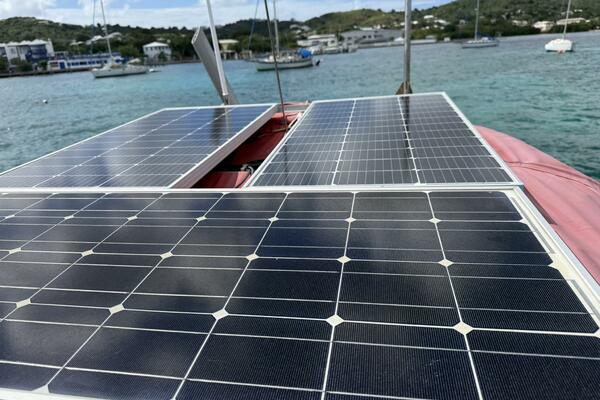 Redshift 41ft Capital Yacht For Sale