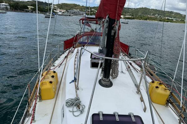 Redshift 41ft Capital Yacht For Sale