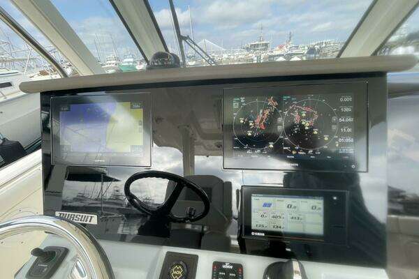 Pursuit  Yacht For Sale