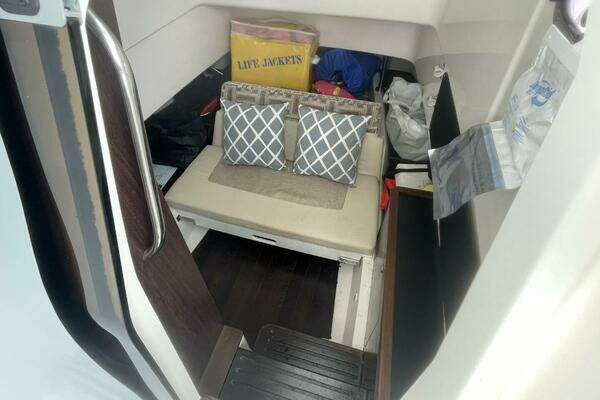 Pursuit  Yacht For Sale