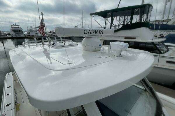 Pursuit  Yacht For Sale