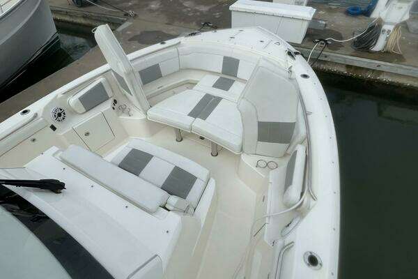 Pursuit  Yacht For Sale