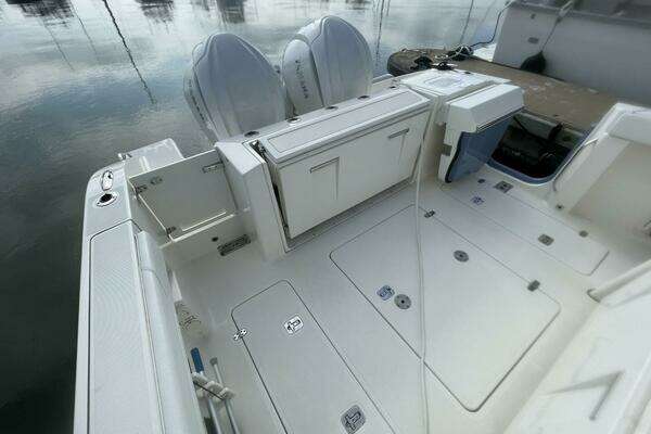 Pursuit  Yacht For Sale