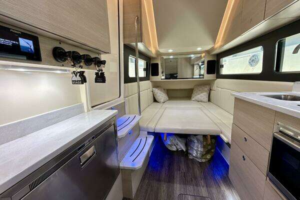 Scout 425 LXF Yacht For Sale