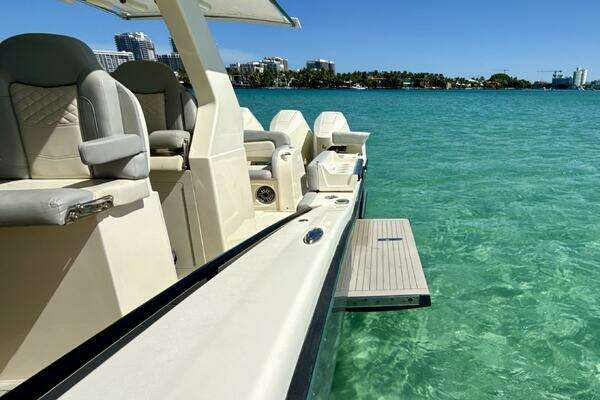 Scout 425 LXF Yacht For Sale