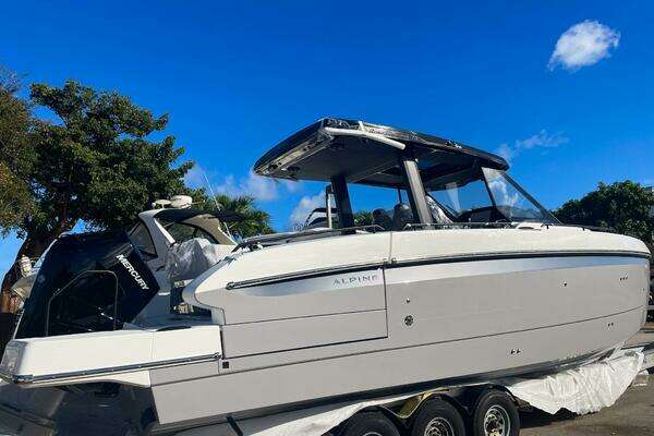 Photo of the 2026 Beneteau Gran Turismo 35