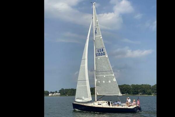Tradition 32ft J Boats Yacht For Sale