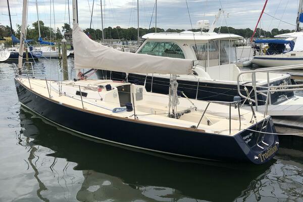 Tradition 32ft J Boats Yacht For Sale