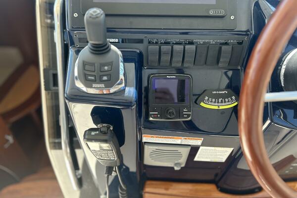 35ft Tiara Yachts Yacht For Sale