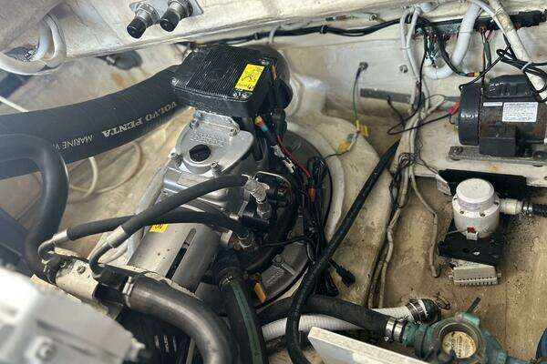 Tiara Yachts 3500 Sovran Yacht For Sale