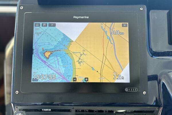 Tiara Yachts 3500 Sovran Yacht For Sale