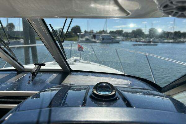 Tiara Yachts 3500 Sovran Yacht For Sale