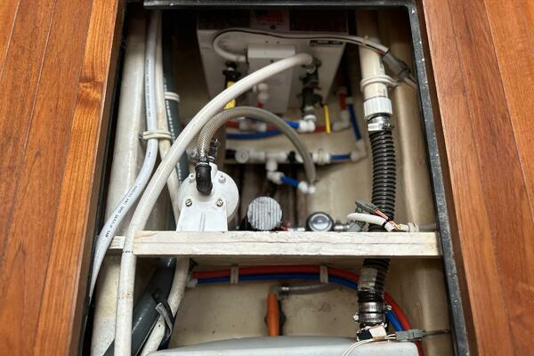 35ft Tiara Yachts Yacht For Sale