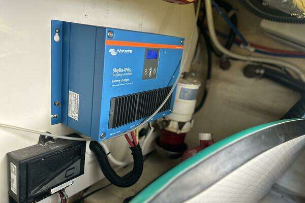 Tiara Yachts 3500 Sovran Yacht For Sale