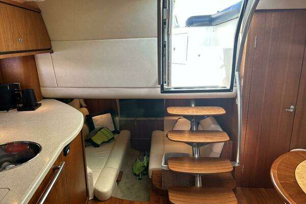 Tiara Yachts 3500 Sovran Yacht For Sale