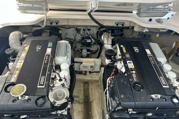 35ft Tiara Yachts Yacht For Sale