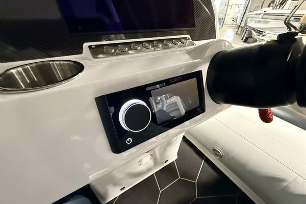 17ft Highfield Yacht For Sale