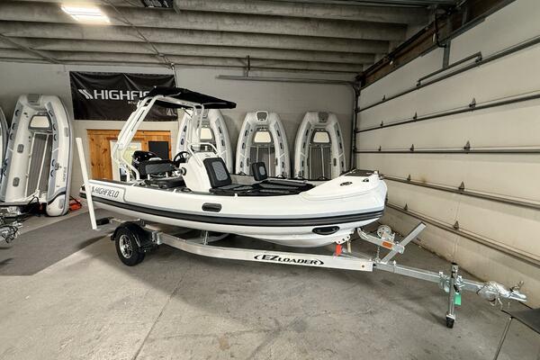 17ft Highfield Yacht For Sale