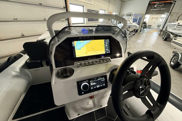 17ft Highfield Yacht For Sale