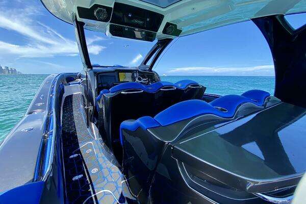 MTI V42 Yacht For Sale