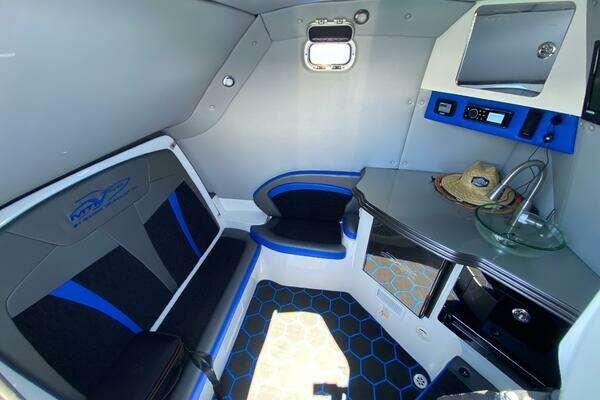 MTI V42 Yacht For Sale