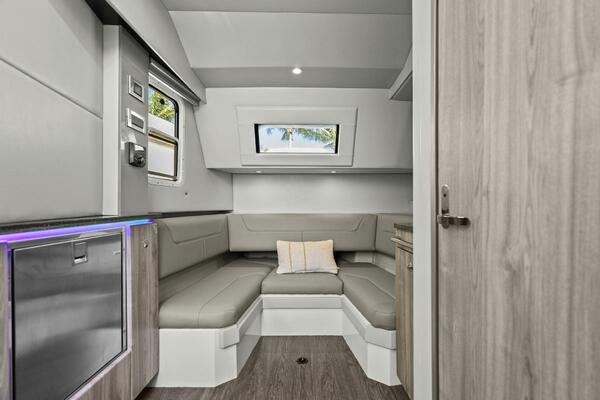 Arrows Abyss 38ft Formula Yacht For Sale