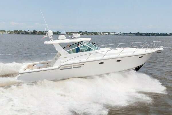 41-ft-Tiara Yachts-2000-4100 Open-Mar's Bar STUART Florida United States  yacht for sale