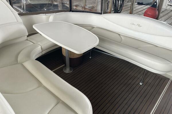 38ft Sea Ray Yacht For Sale