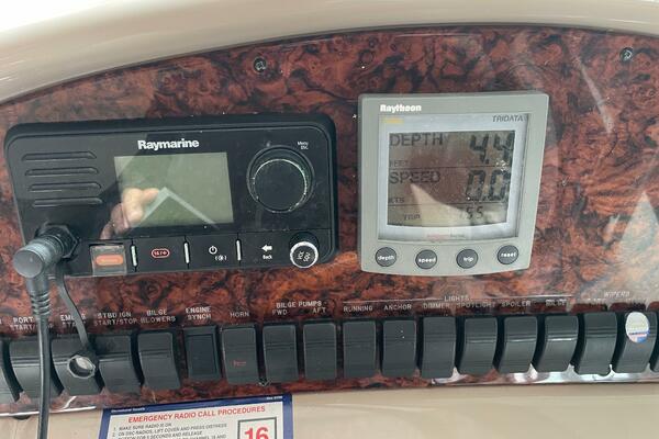 38ft Sea Ray Yacht For Sale