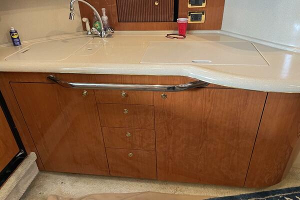 38ft Sea Ray Yacht For Sale