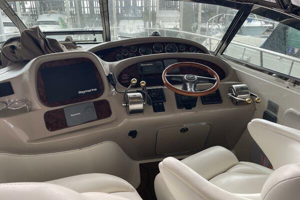 38ft Sea Ray Yacht For Sale