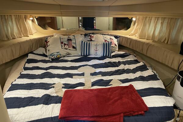 38ft Sea Ray Yacht For Sale