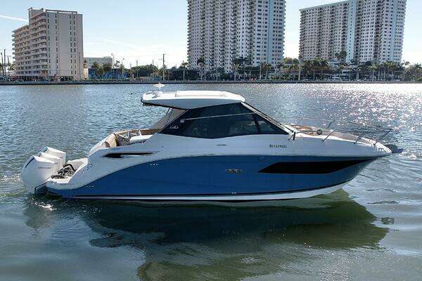 32-ft-Sea Ray-2022-Sundancer 230- Hollywood Florida United States  yacht for sale