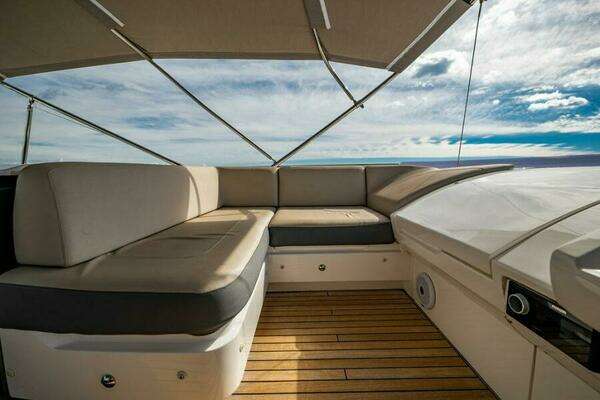 Princess S65 Yacht For Sale