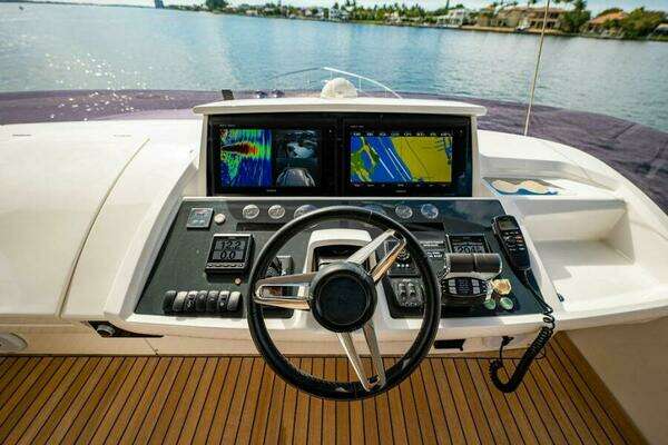 Princess S65 Yacht For Sale