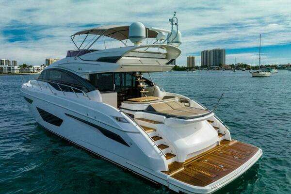 Princess S65 Yacht For Sale