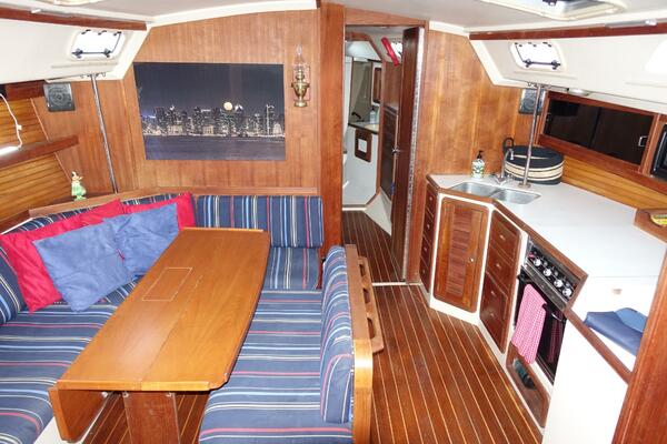 Dream On 42ft Catalina Yacht For Sale