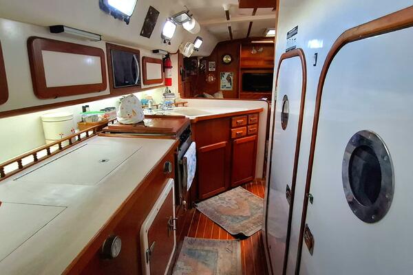 Guajira 47ft Caliber Yacht For Sale