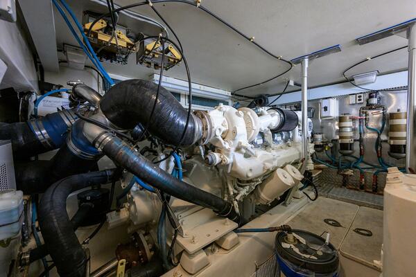 MEMBERS ONLY 56ft Ocean Yachts Yacht For Sale