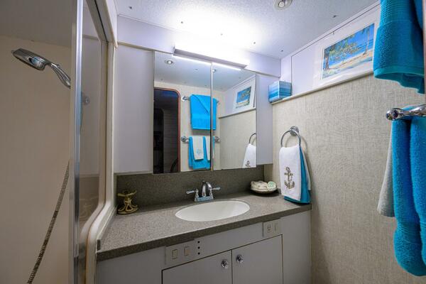 MEMBERS ONLY 56ft Ocean Yachts Yacht For Sale