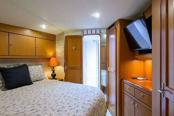 Ocean Yachts Super Sport Yacht For Sale