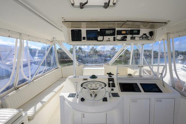 MEMBERS ONLY 56ft Ocean Yachts Yacht For Sale