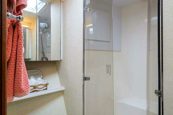 Ocean Yachts Super Sport Yacht For Sale