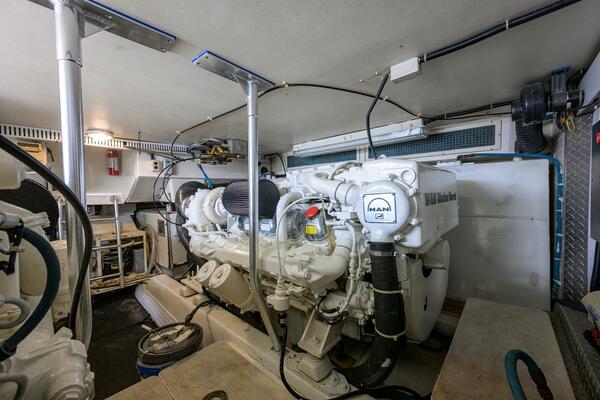 MEMBERS ONLY 56ft Ocean Yachts Yacht For Sale