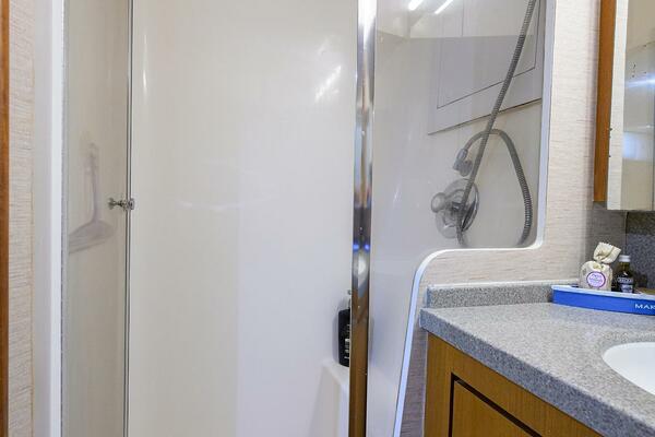 MEMBERS ONLY 56ft Ocean Yachts Yacht For Sale