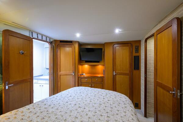 MEMBERS ONLY 56ft Ocean Yachts Yacht For Sale