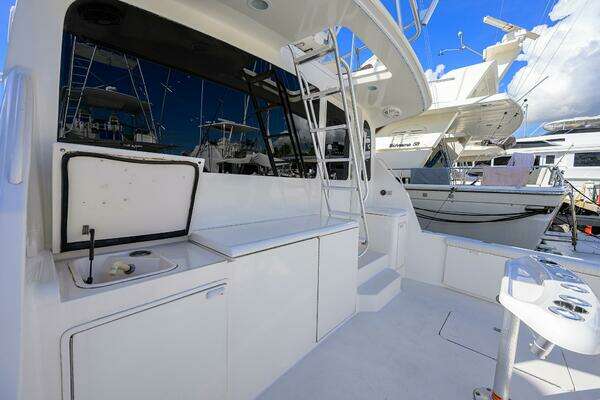 Ocean Yachts Super Sport Yacht For Sale