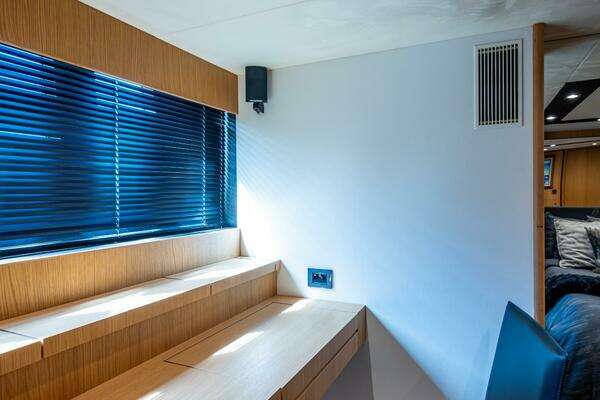 Fairline 78 Squadron Yacht For Sale