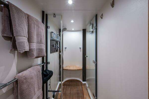 Fairline 78 Squadron Yacht For Sale